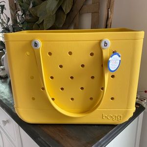 LARGE YELLOW Bogg Bag XL ORIGINAL NWT